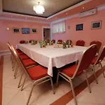 Borovnik 4* Tisno
