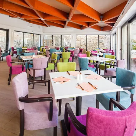 Borovnik Отель Тисно