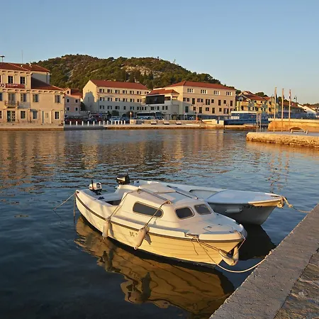 Отель Borovnik 4*