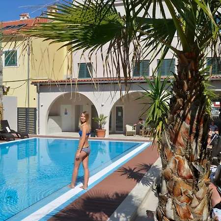 Borovnik Hotel 4*