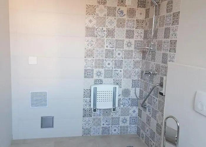 Borovnik 4* Тисно